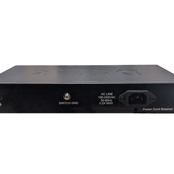 D-Link GigaExpress DGS-1016D Rackmountable 16 Port Switch 10/100/1000 Mbps - Picture 5 of 11